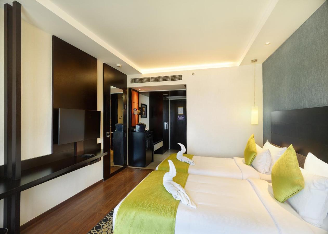 ไฮซินท์ โฮเต็ล Hotel Thiruvananthapuram ภายนอก รูปภาพ